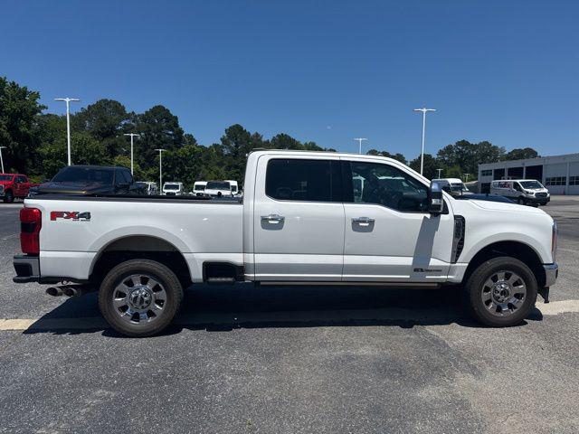 2023 Ford F-350 LARIAT