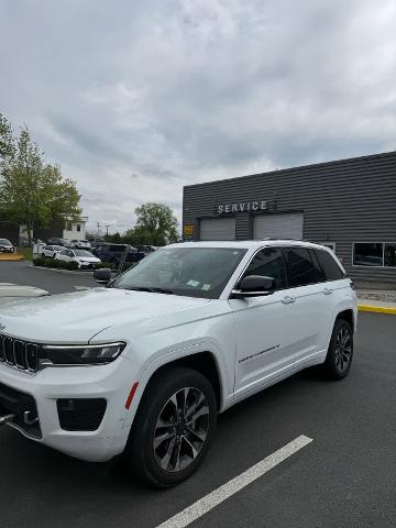 2023 Jeep Grand Cherokee Overland 4x4 for sale in Latham, NY