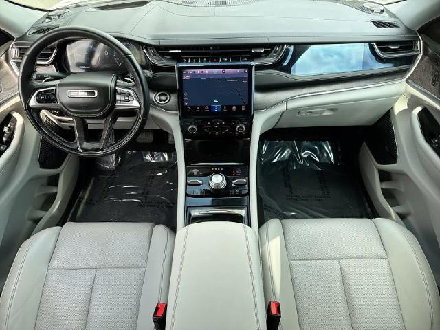 2023 Jeep Grand Cherokee Overland 4x4