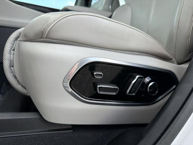2023 Jeep Grand Cherokee Overland 4x4
