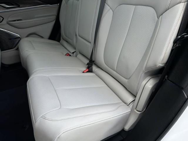 2023 Jeep Grand Cherokee Overland 4x4