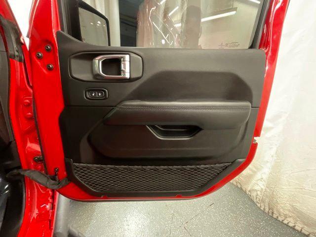 2021 Jeep Wrangler Sahara Altitude 4x4