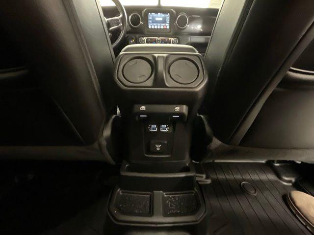 2021 Jeep Wrangler Sahara Altitude 4x4