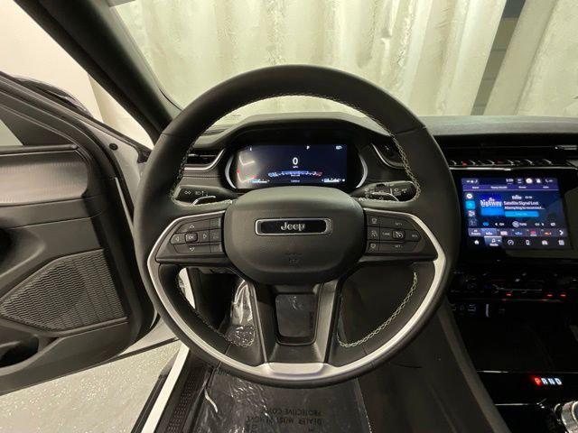 2025 Jeep Grand Cherokee L Altitude X 4x4