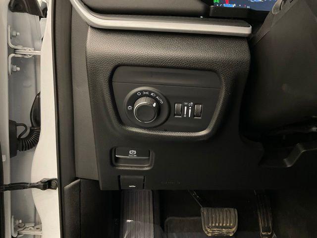 2025 Jeep Grand Cherokee L Altitude X 4x4