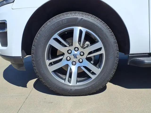 2024 Ford Expedition Limited MAX