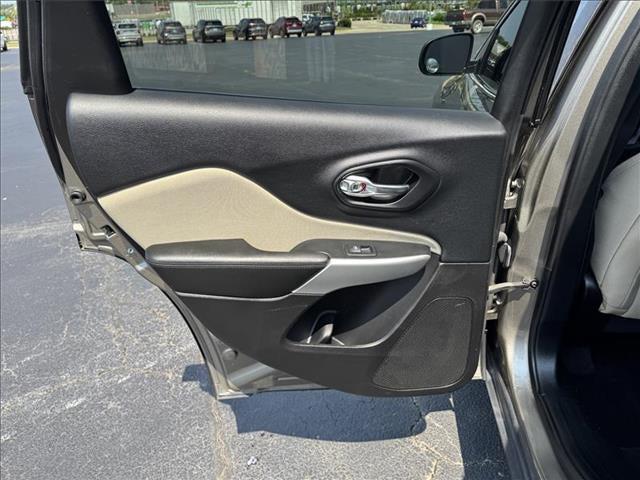 2018 Jeep Cherokee Latitude FWD