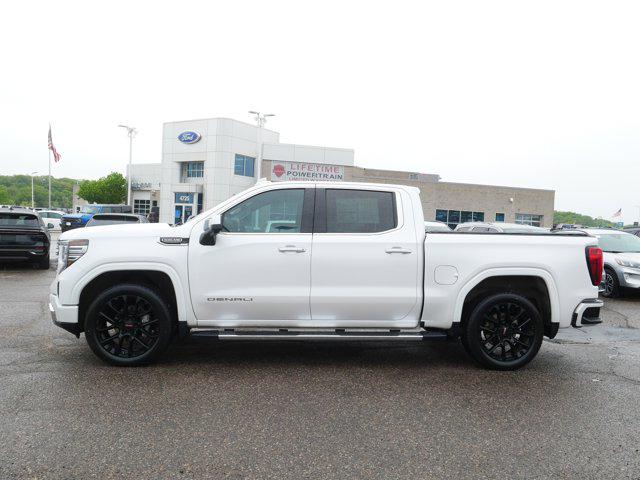 2023 GMC Sierra 1500 4WD Crew Cab Short Box Denali