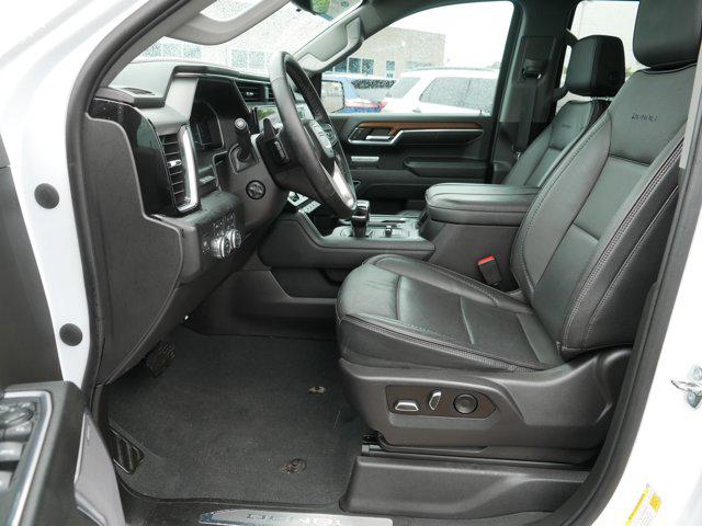 2023 GMC Sierra 1500 4WD Crew Cab Short Box Denali