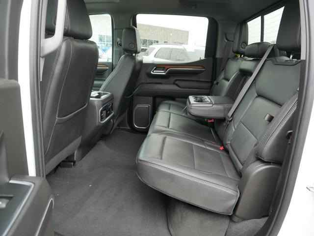 2023 GMC Sierra 1500 4WD Crew Cab Short Box Denali