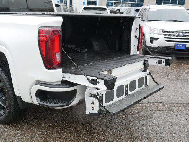 2023 GMC Sierra 1500 4WD Crew Cab Short Box Denali