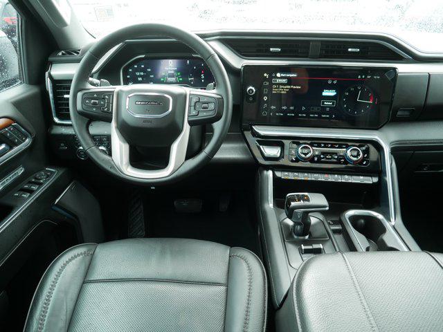 2023 GMC Sierra 1500 4WD Crew Cab Short Box Denali