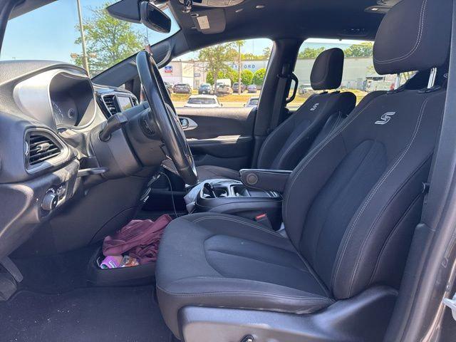 2020 Chrysler Pacifica Touring 2020 Chrysler Pacifica Touring
