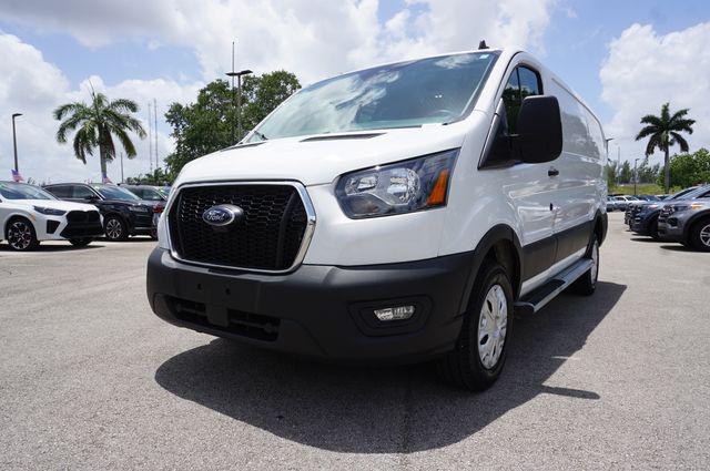 2024 Ford Transit Cargo Van Base