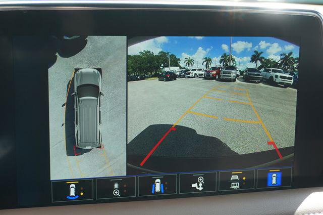 2024 Chevrolet Suburban 4WD High Country