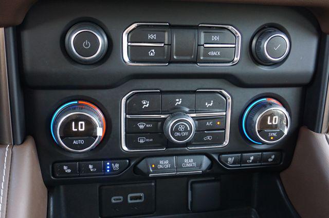 2024 Chevrolet Suburban 4WD High Country