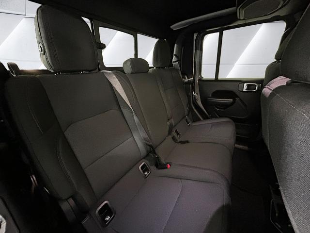 2022 Jeep Gladiator Sport S