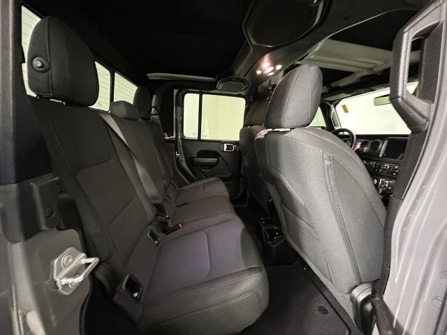 2022 Jeep Gladiator Sport S