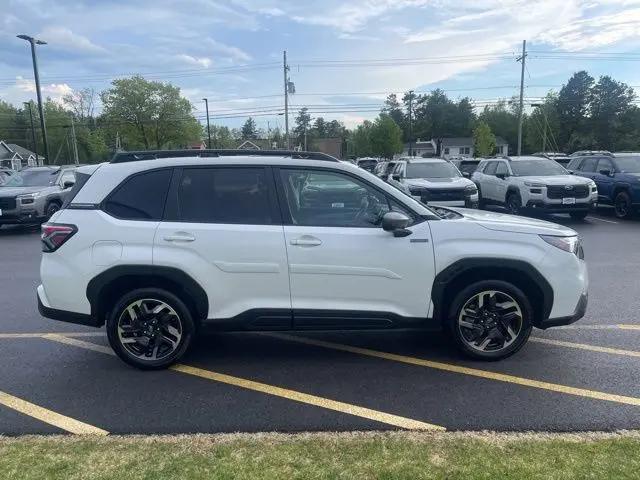 2025 Subaru Forester Premium Hybrid