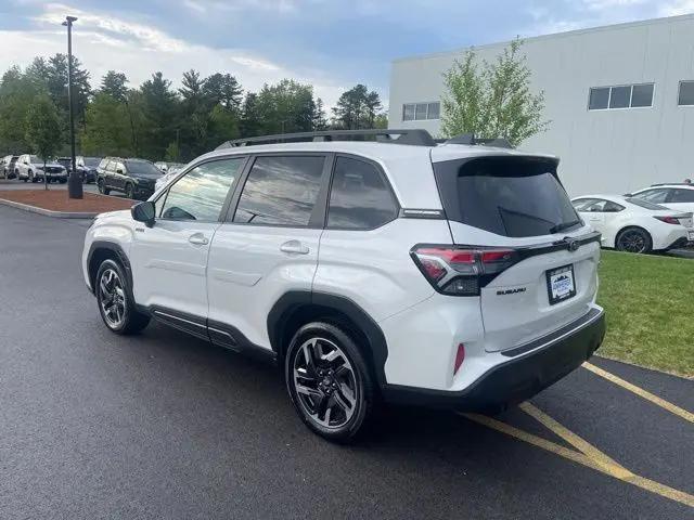 2025 Subaru Forester Premium Hybrid