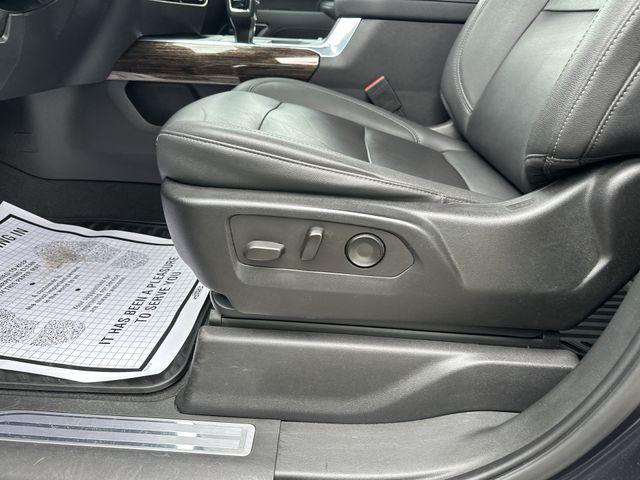2022 GMC Sierra 1500 4WD Crew Cab Short Box Elevation