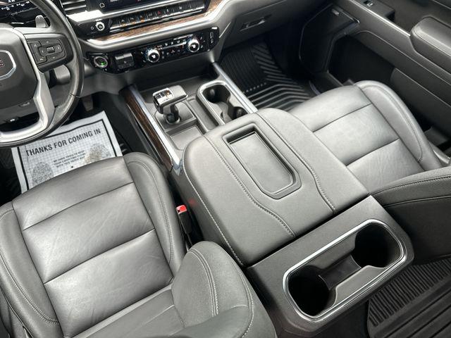 2022 GMC Sierra 1500 4WD Crew Cab Short Box Elevation