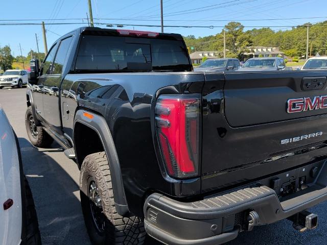 2024 GMC Sierra 2500HD 4WD Crew Cab Standard Bed AT4X