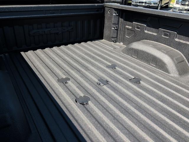 2024 GMC Sierra 2500HD 4WD Crew Cab Standard Bed AT4X