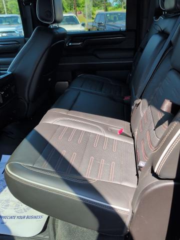 2024 GMC Sierra 2500HD 4WD Crew Cab Standard Bed AT4X