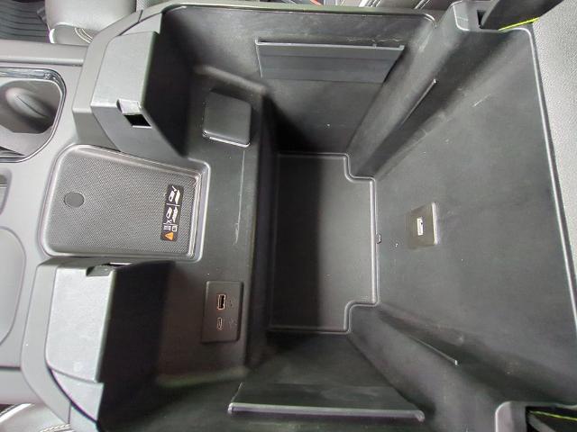 2024 GMC Sierra 2500HD 4WD Crew Cab Standard Bed AT4X