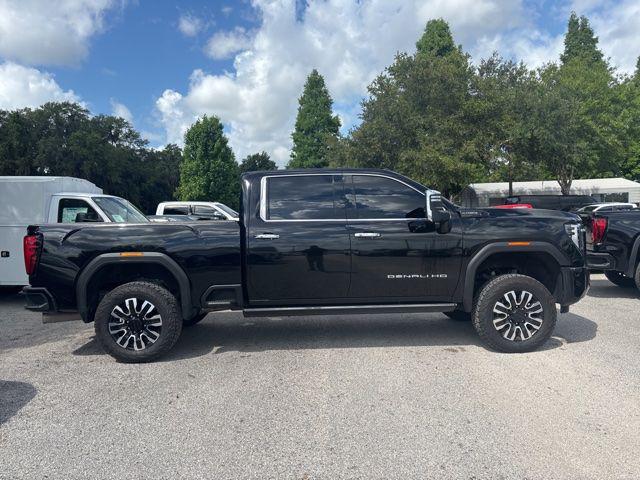 2024 GMC Sierra 2500HD 4WD Crew Cab Standard Bed Denali Ultimate