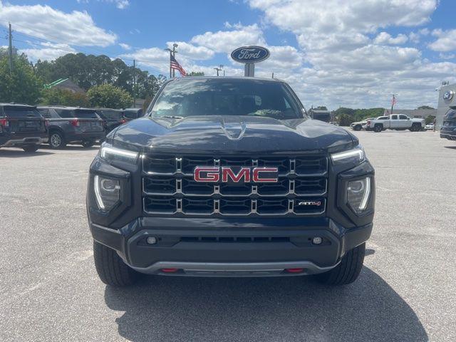 2025 GMC Canyon 4WD AT4