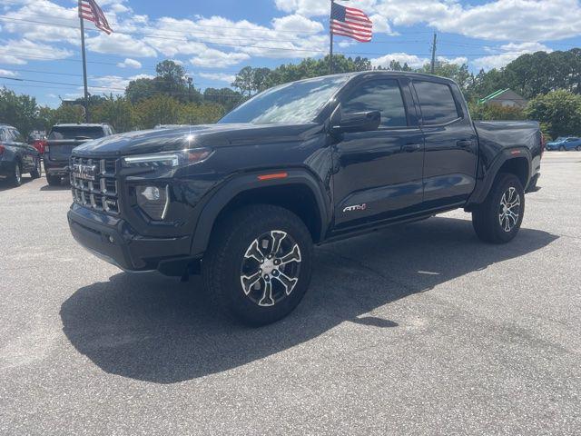 2025 GMC Canyon 4WD AT4