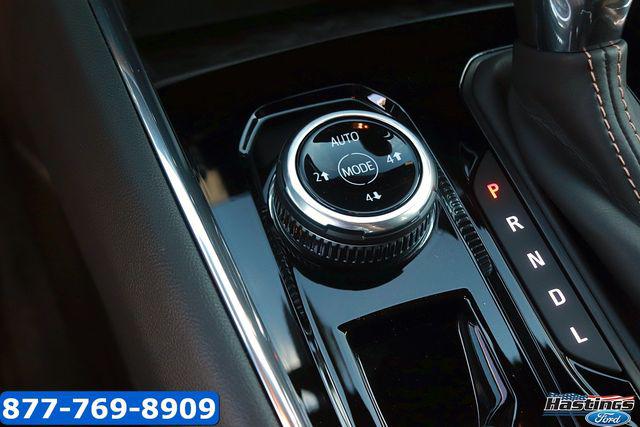 2025 GMC Canyon 4WD AT4