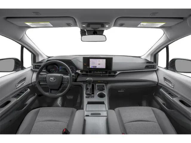 2026 Toyota Sienna LE