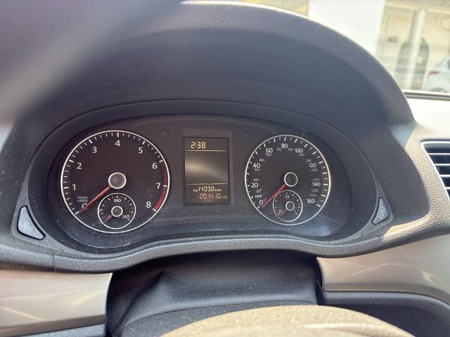 2012 Volkswagen Passat 2.5L S