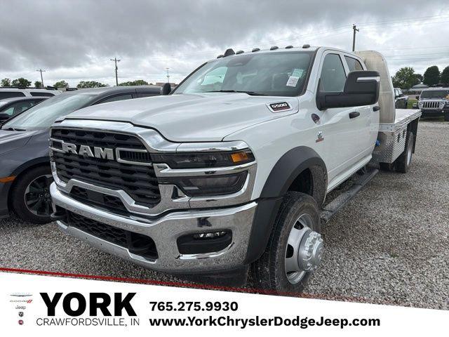 2026 RAM Ram 5500 Chassis Cab RAM 5500 TRADESMAN CHASSIS CREW CAB 4X4 84 CA