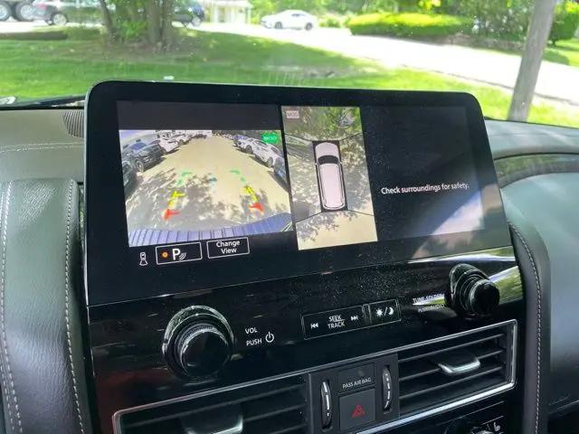 2024 Nissan Armada Platinum 4WD