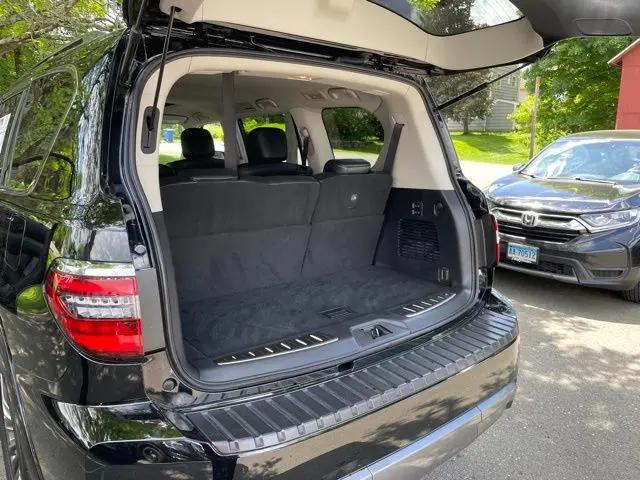 2024 Nissan Armada Platinum 4WD