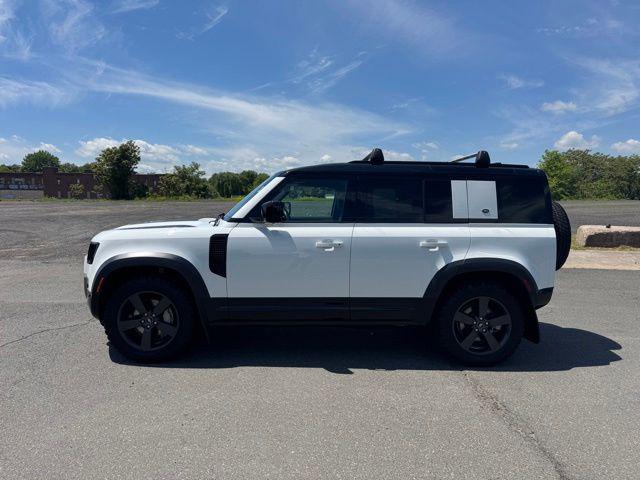 2023 Land Rover Defender 110 X-Dynamic SE