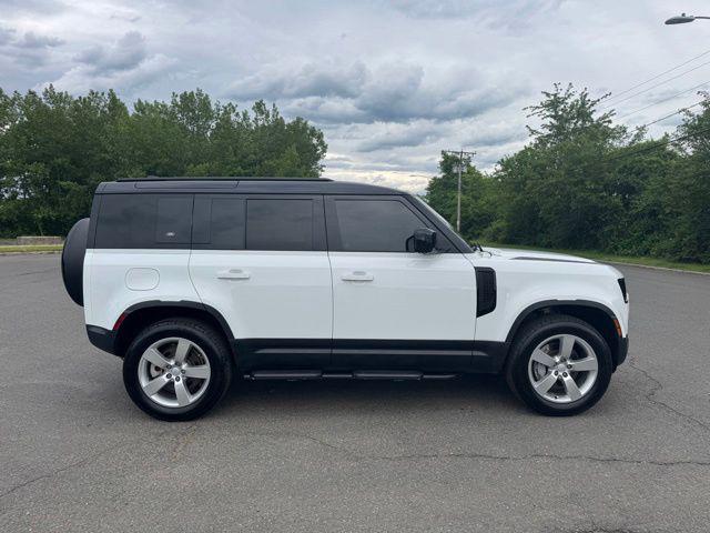 2024 Land Rover Defender 110 P400 S