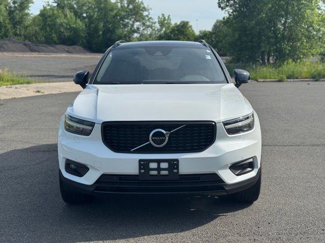 2019 Volvo XC40 T5 R-Design