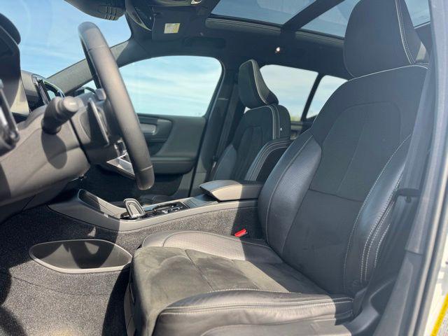 2019 Volvo XC40 T5 R-Design