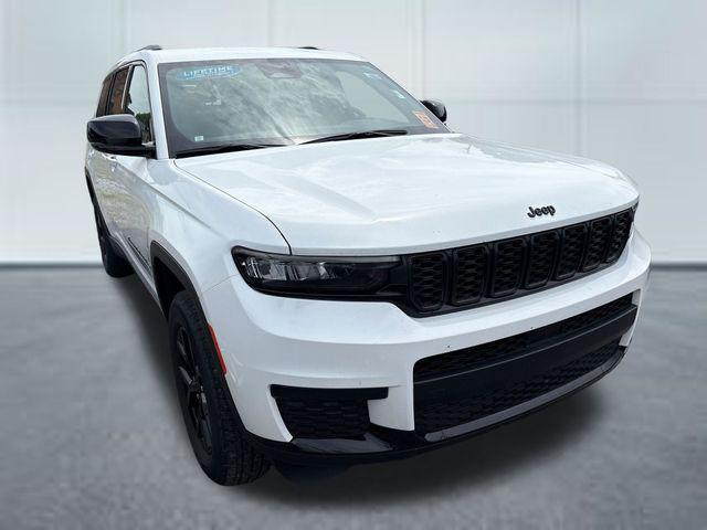 2024 Jeep Grand Cherokee L Altitude 4x4