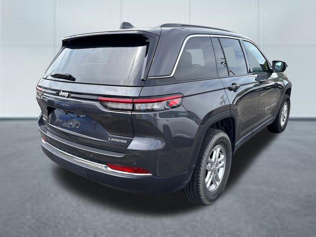 2024 Jeep Grand Cherokee Laredo 4x4