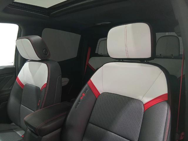 2023 GMC Canyon 4WD Crew Cab Short Box AT4X