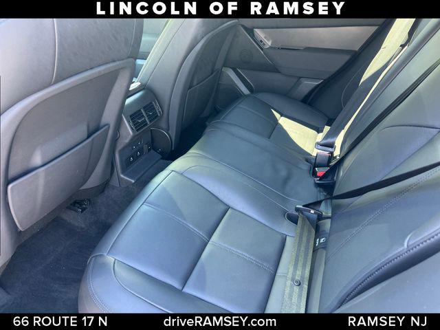 2024 Land Rover Range Rover Velar P250 Dynamic SE