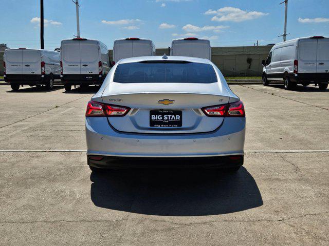 2022 Chevrolet Malibu FWD LT