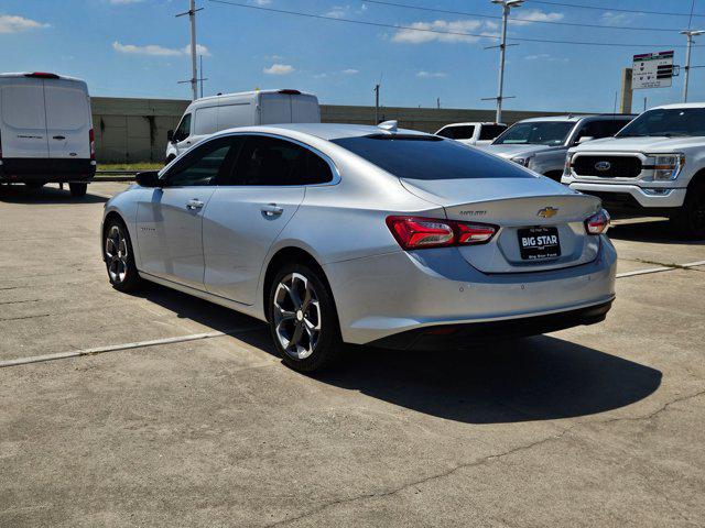 2022 Chevrolet Malibu FWD LT