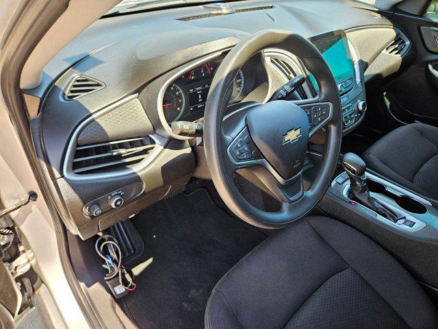 2022 Chevrolet Malibu FWD LT